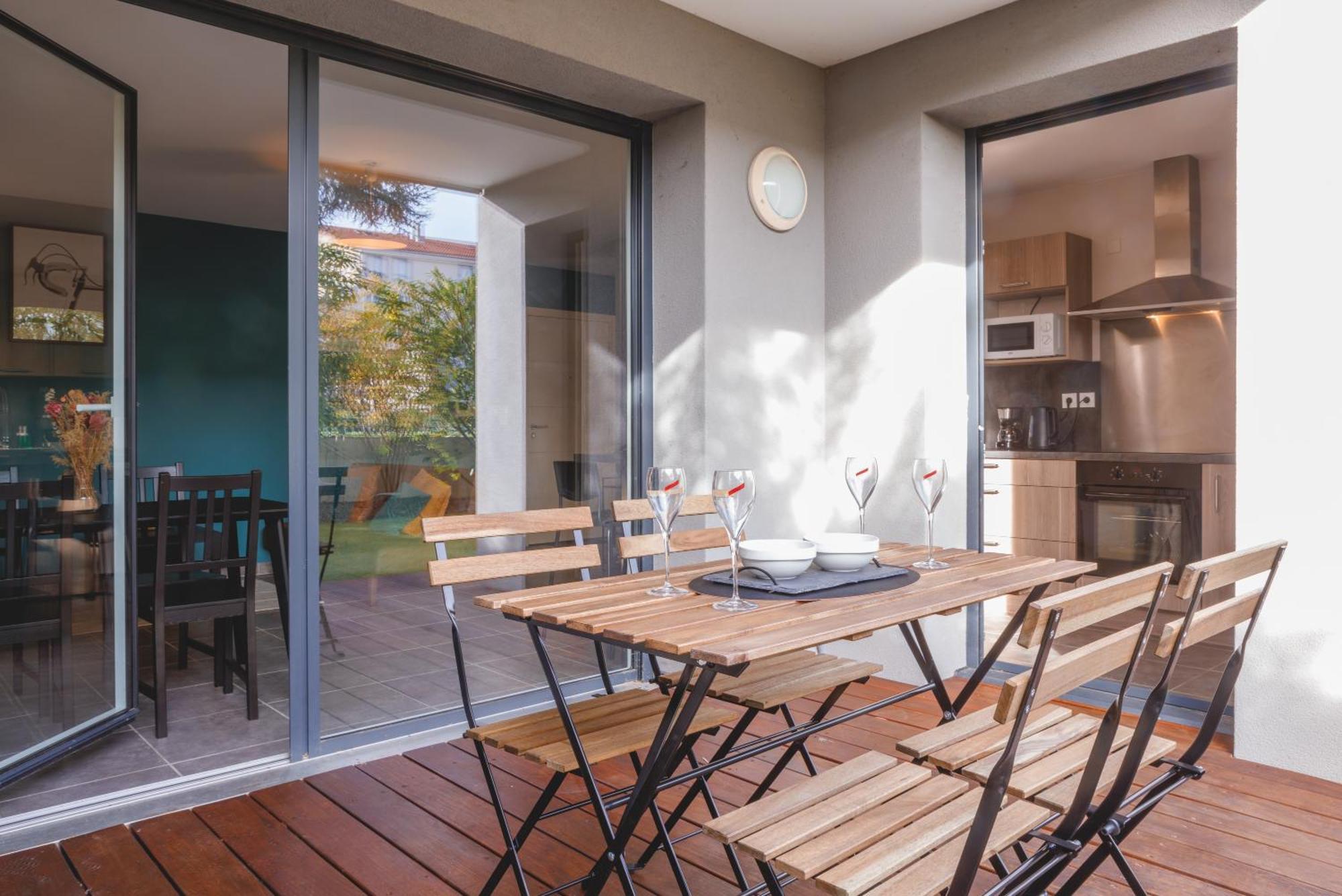 Superbe Appartement Terrasse Rdc - New Location Bourg-en-Bresse Exterior foto